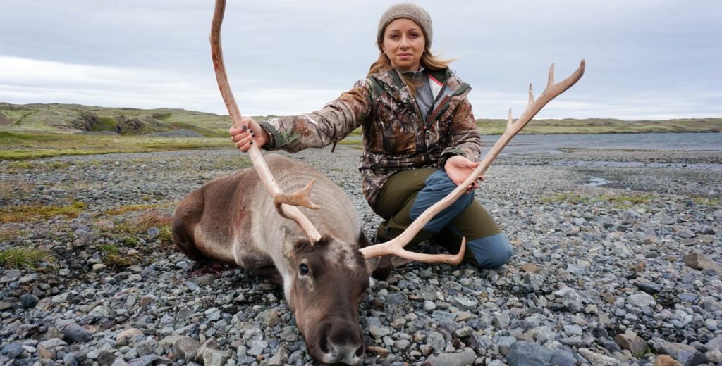 Icelandoutfitters.com Hunting Reindeer Hero