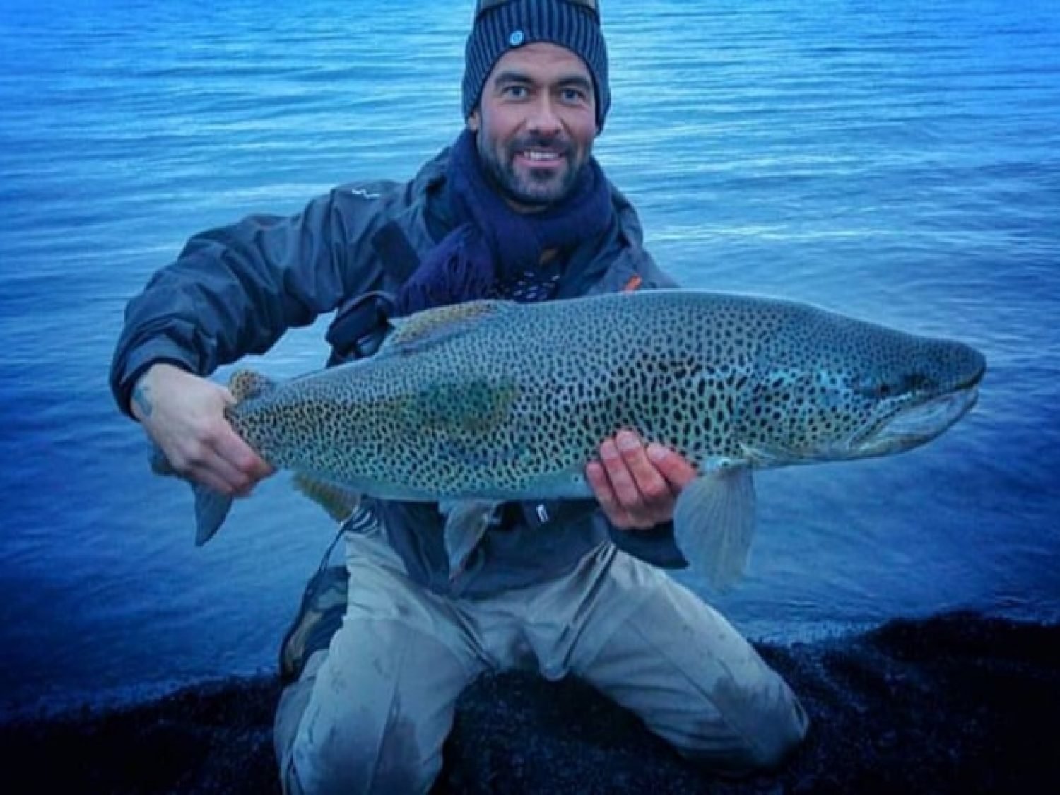 Experience the thrill of salmon fishing with guide Sigurjon